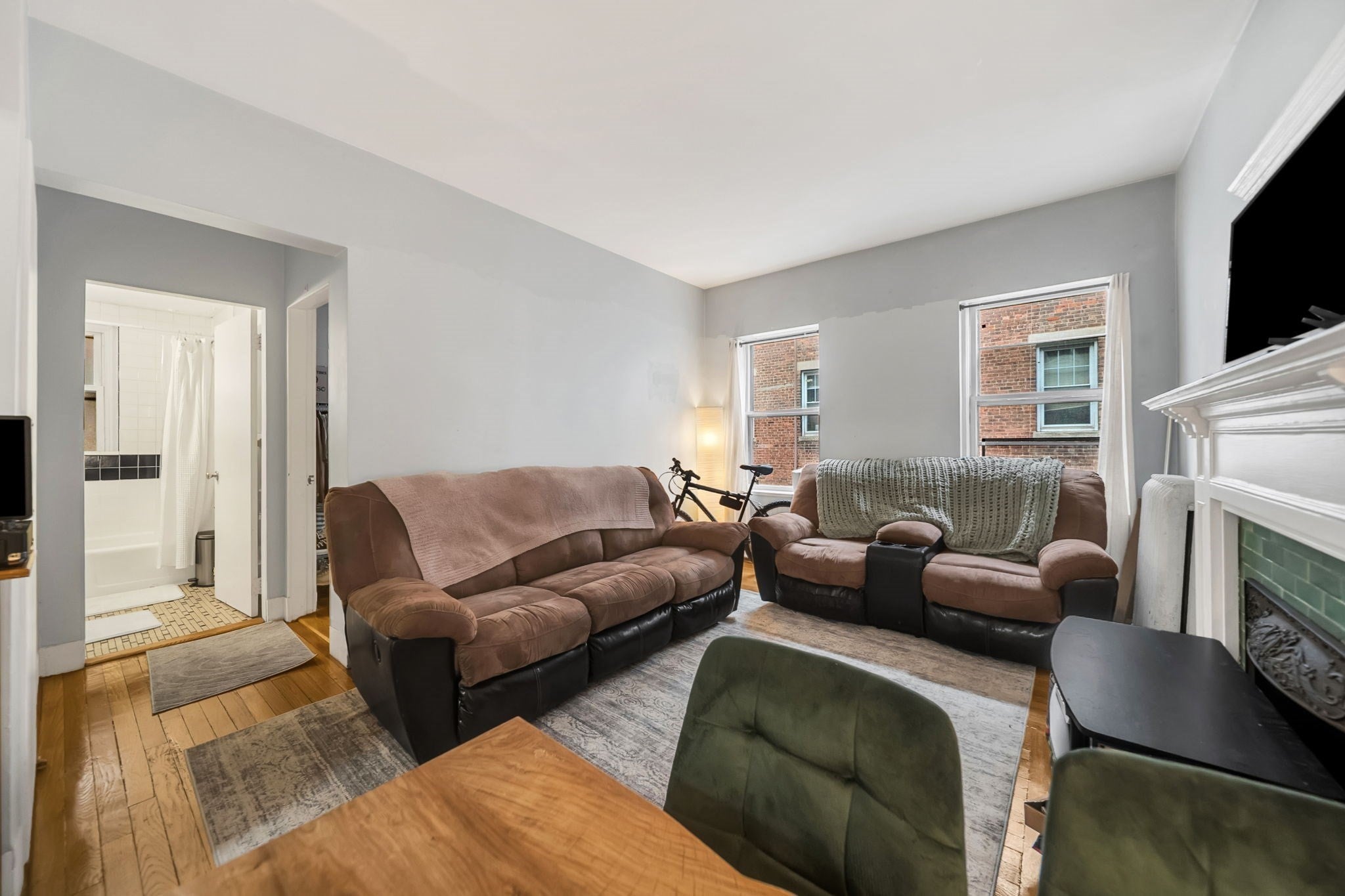 1307 Commonwealth Ave 7