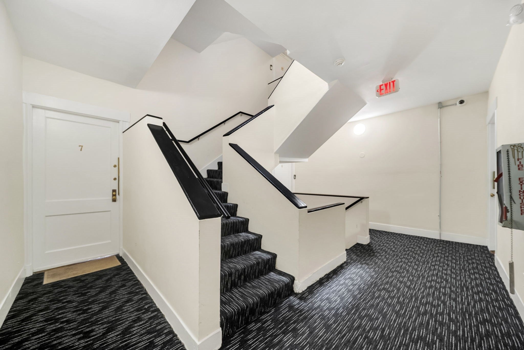 1307 Commonwealth Ave #7, Boston, MA, 1307 Commonwealth Ave #7, Boston, MA Photo #12