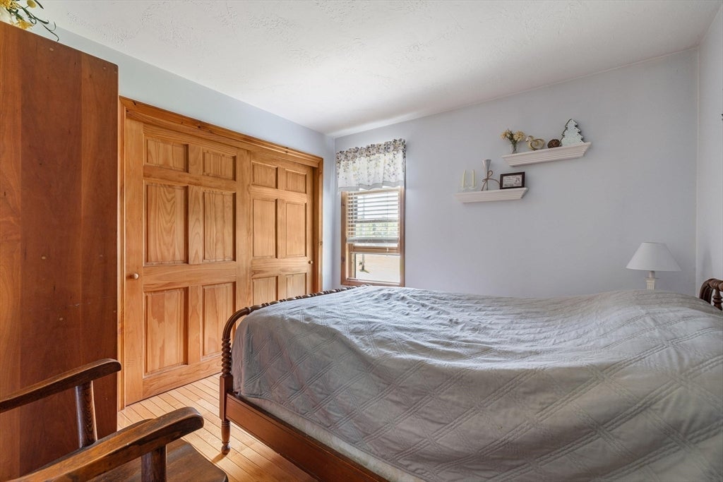 39 Elm St, Auburn, MA Photo #18