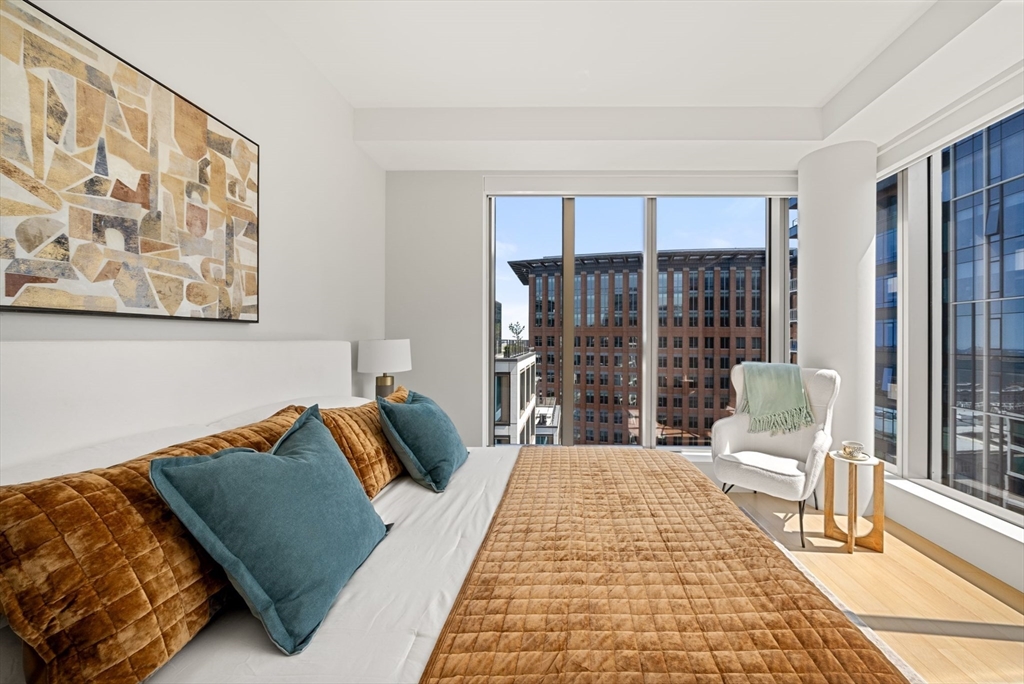 133 Seaport Blvd 2007