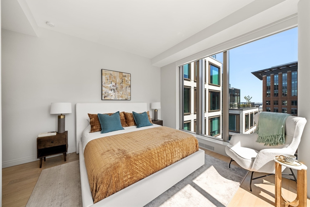 133 Seaport Blvd 2007