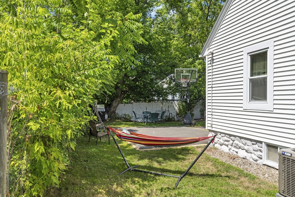 34 Merrimack St