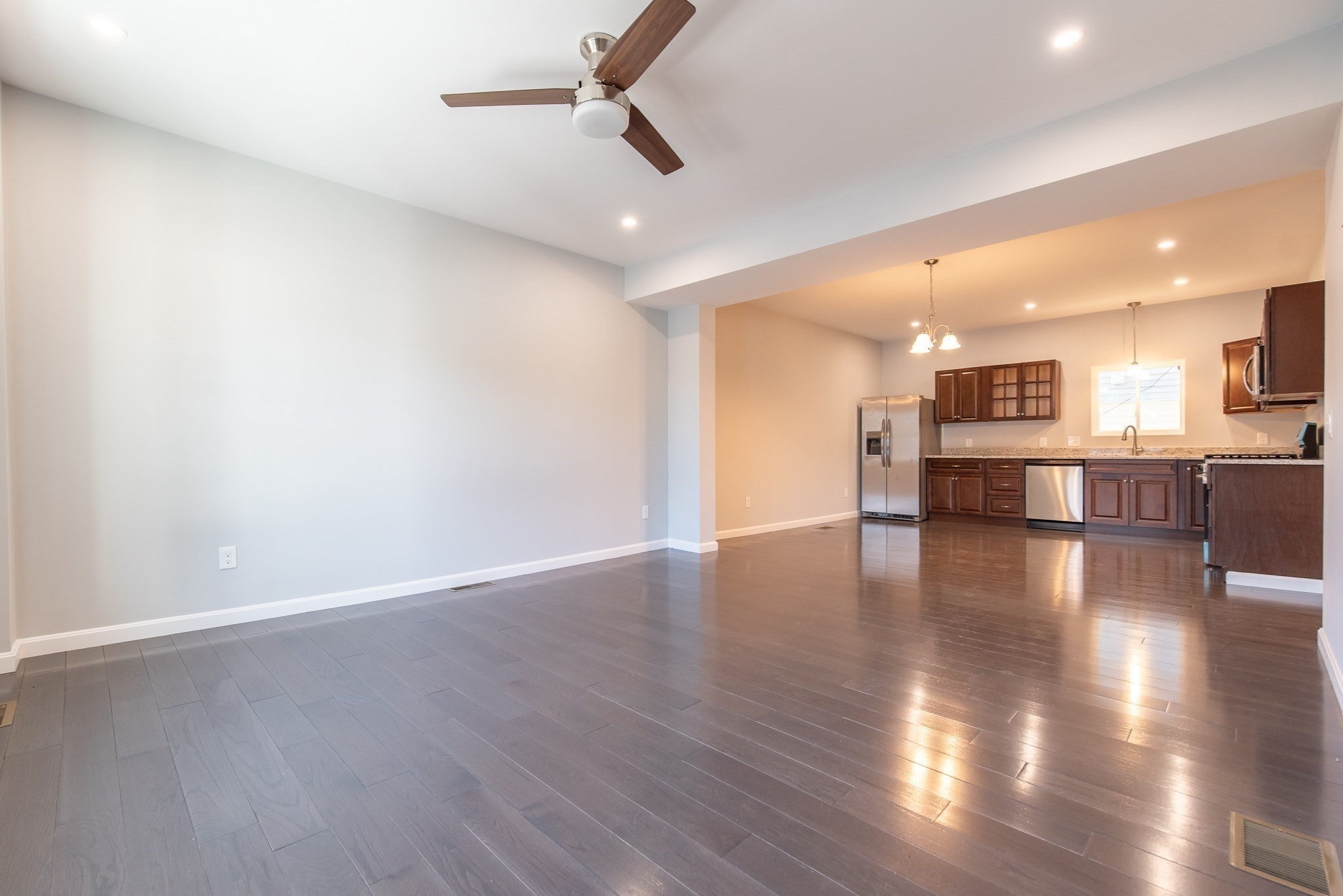 184 Avenue C -2