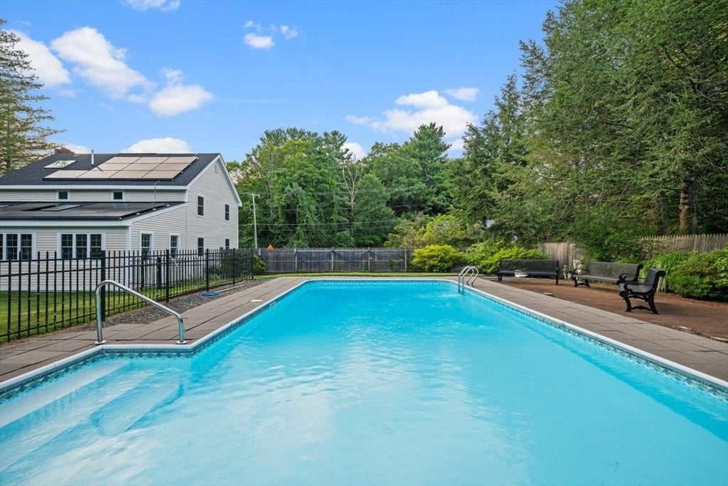 5 Elm Street, Upton, MA Photo #38
