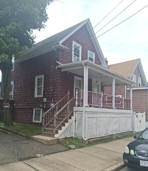 Photo of 80 Sheridan St, Lynn, MA