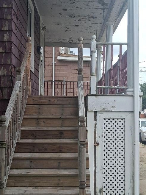 80 Sheridan St