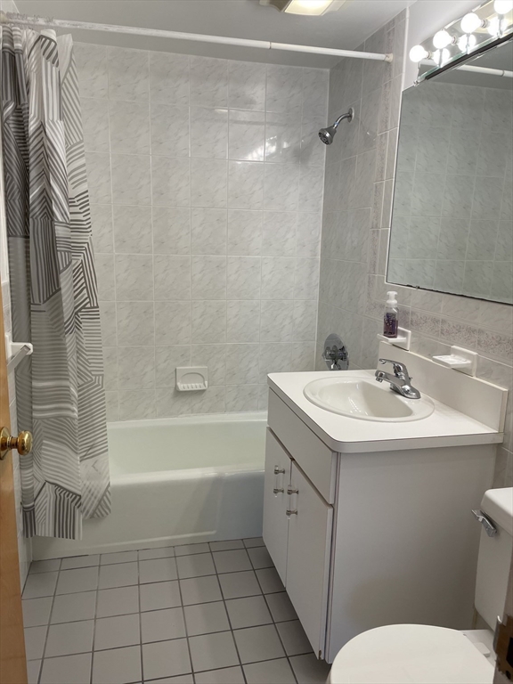 206 Rock St #M5, Norwood, MA Photo #9