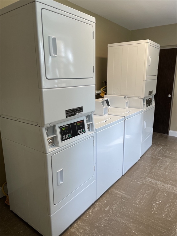 206 Rock St #M5, Norwood, MA Photo #15