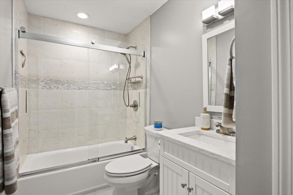 626 Maple Brook Rd #626, Bellingham, MA, 626 Maple Brook Rd #626, Bellingham, MA Photo #26