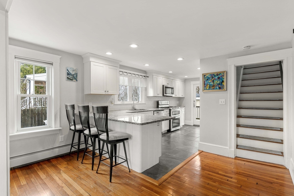 222 Windsor Ave