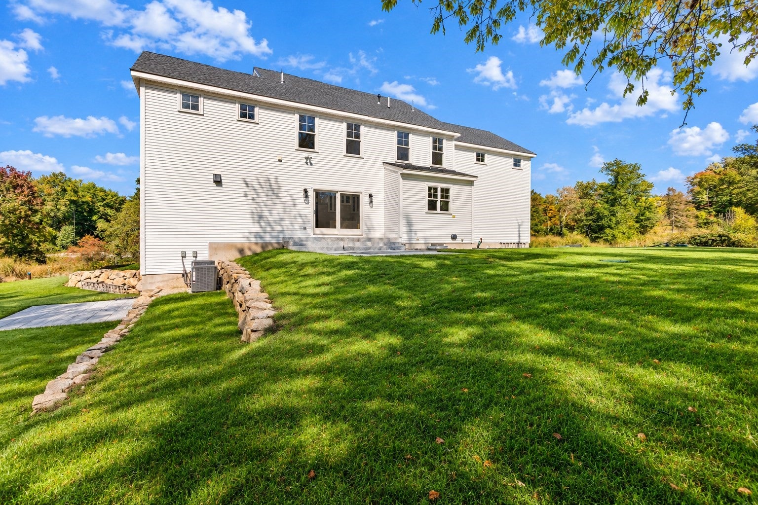 10 Laurel Glen Ct, Holliston, MA Photo #10
