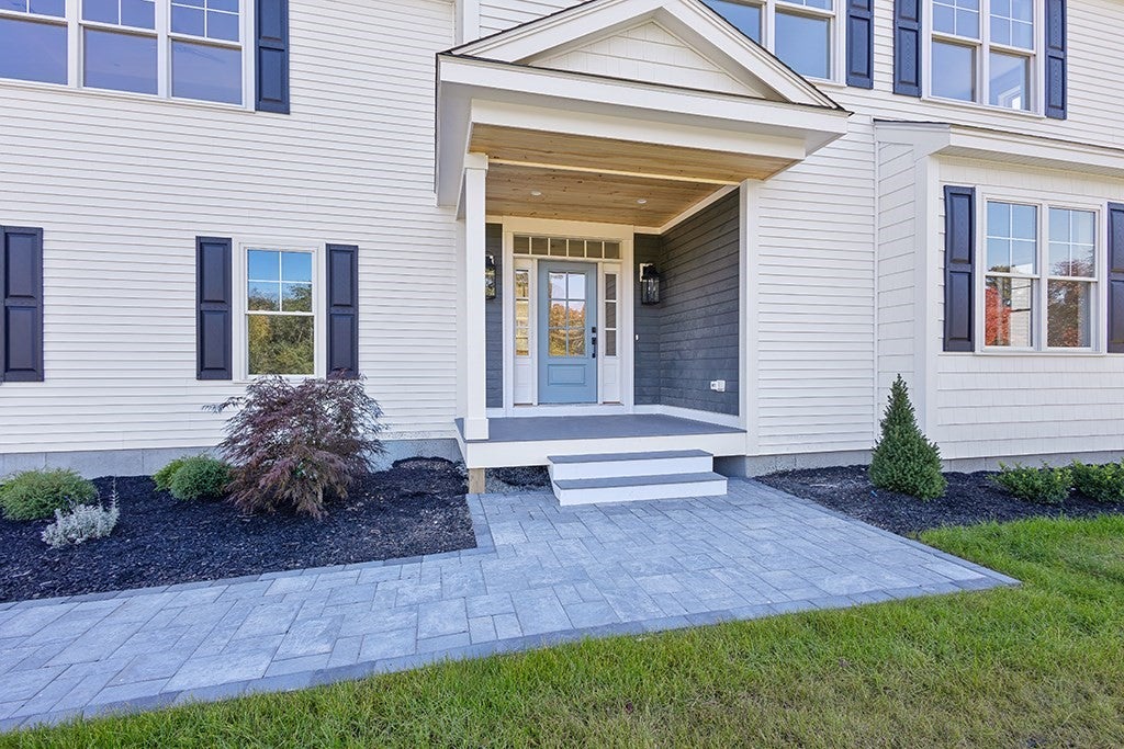 10 Laurel Glen Ct, Holliston, MA Photo #6