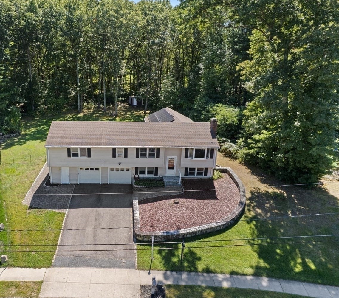 59 Southgate Rd, Franklin, MA, 59 Southgate Rd, Franklin, MA Photo #2