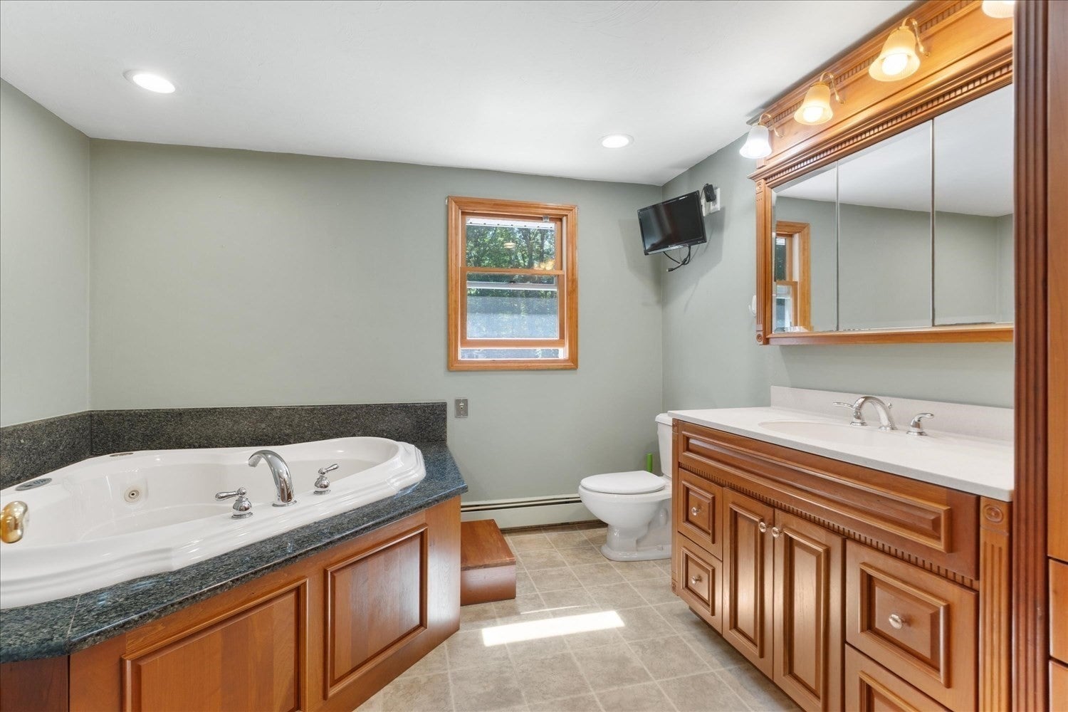 59 Southgate Rd, Franklin, MA, 59 Southgate Rd, Franklin, MA Photo #21