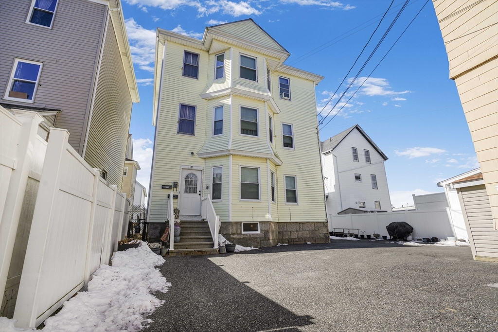 25-31 Lenox Street