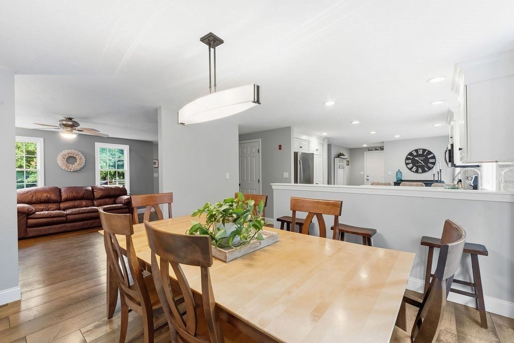 15 River Edge Rd, Mansfield, MA, 15 River Edge Rd, Mansfield, MA Photo #21