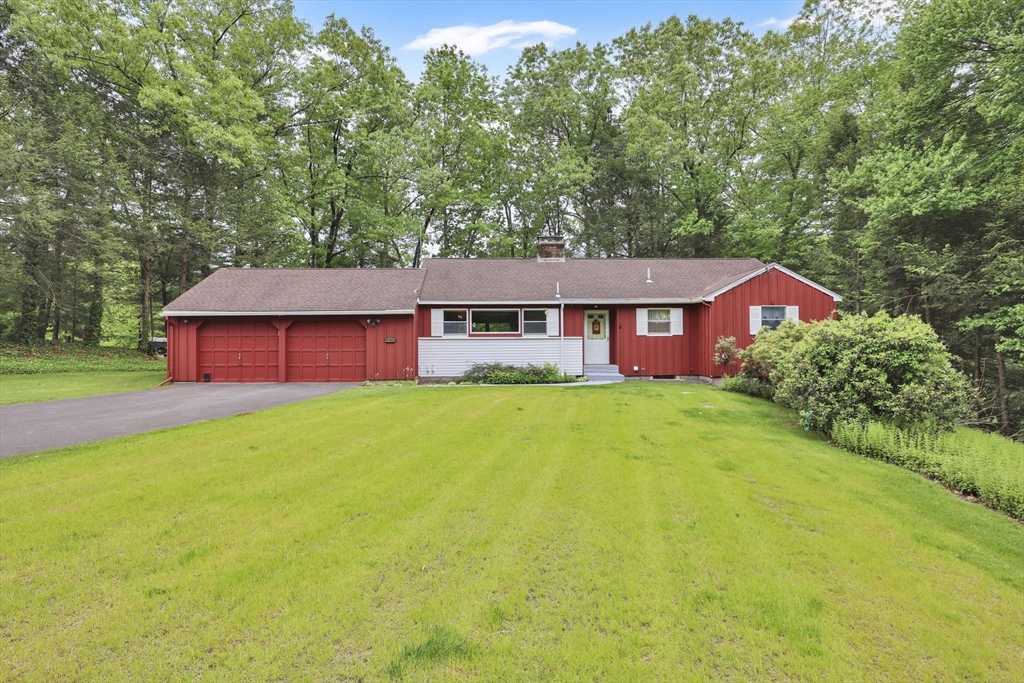 3 Logie Ln