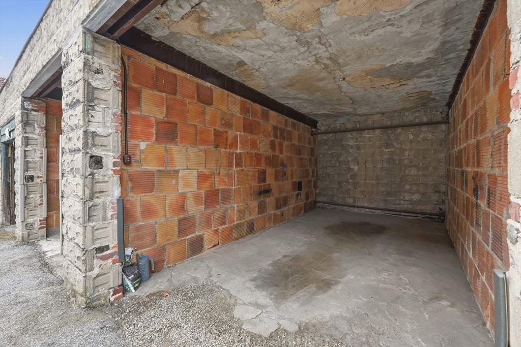 55 Thatcher St #1, Brookline, MA, 55 Thatcher St #1, Brookline, MA Photo #6