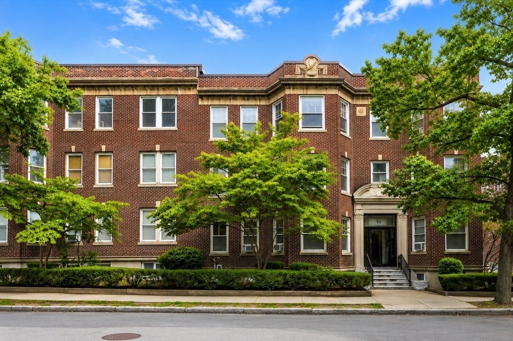 55 Thatcher St #1, Brookline, MA, 55 Thatcher St #1, Brookline, MA Photo #7