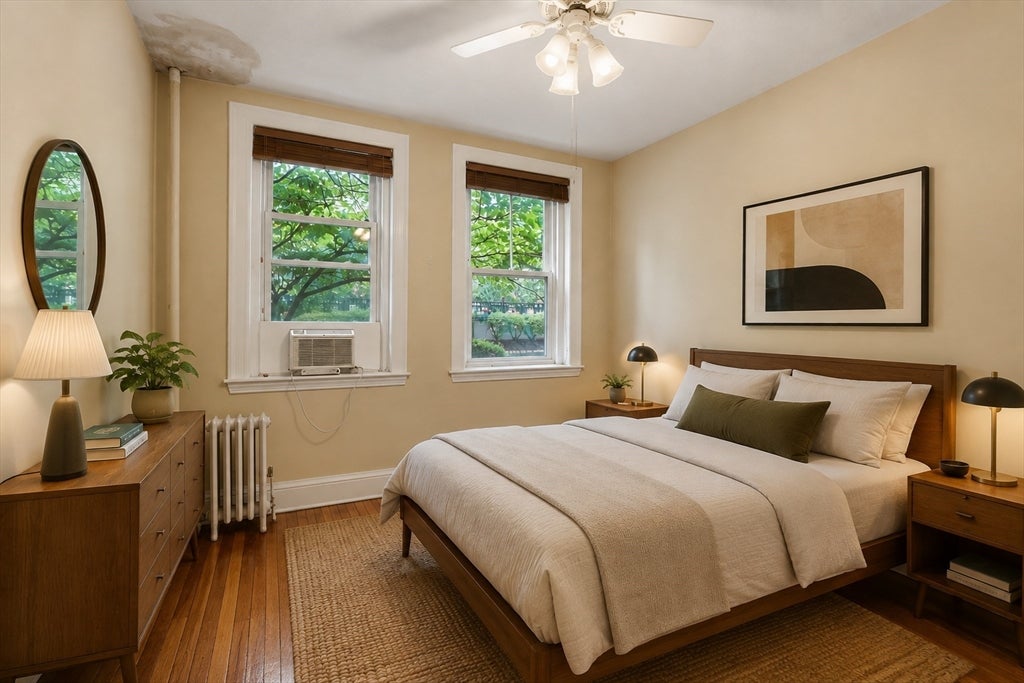 55 Thatcher St 1