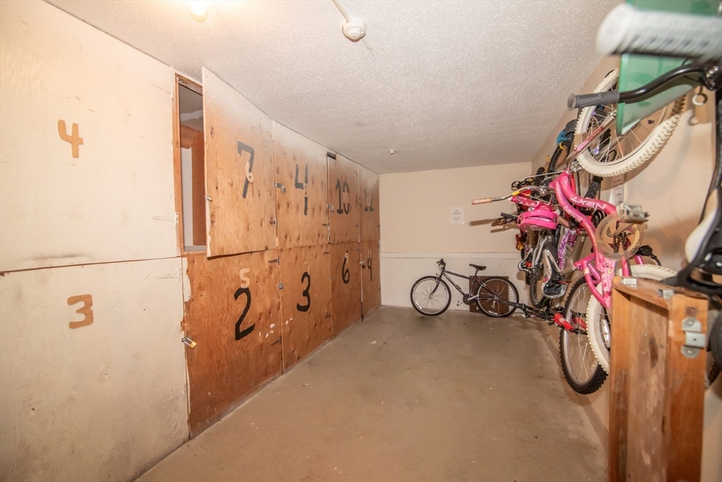 Concord, New Hampshire 03301, United States, 2 Bedrooms Bedrooms, ,2 BathroomsBathrooms,Residential,Active,194858