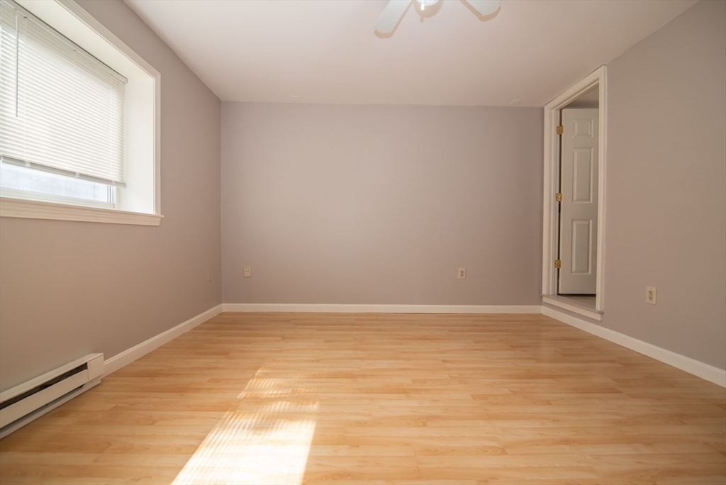 Concord, New Hampshire 03301, United States, 2 Bedrooms Bedrooms, ,2 BathroomsBathrooms,Residential,Active,194858