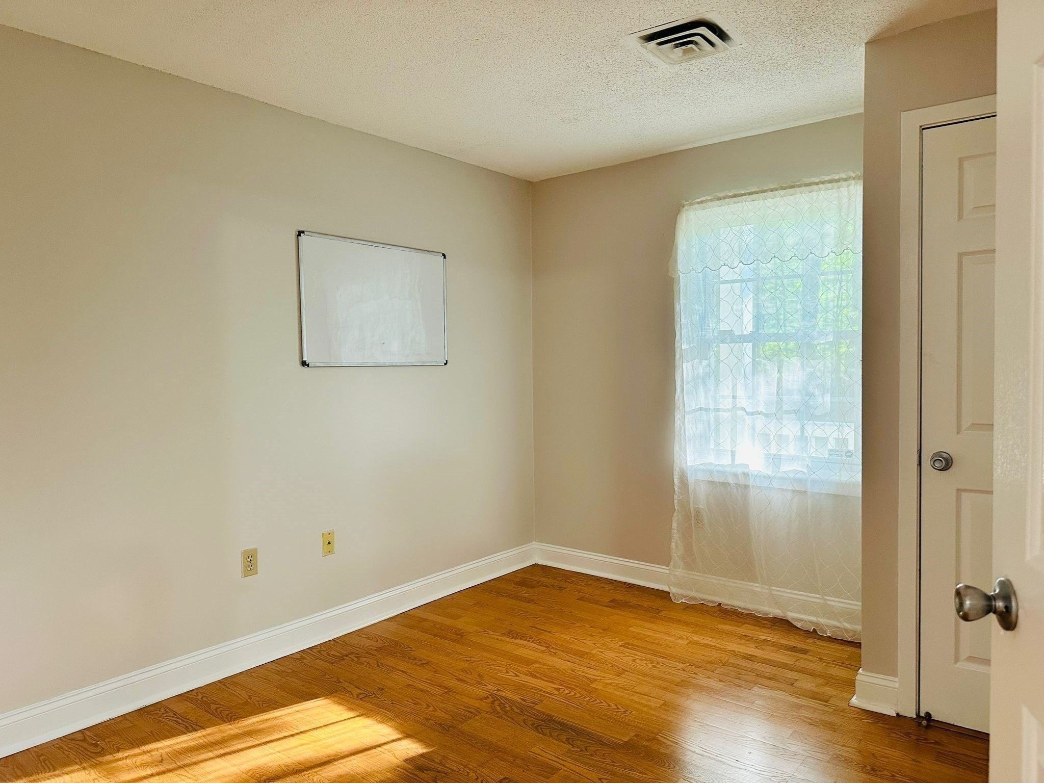 450 Brookside Dr #B, Andover, MA, 450 Brookside Dr #B, Andover, MA Photo #19