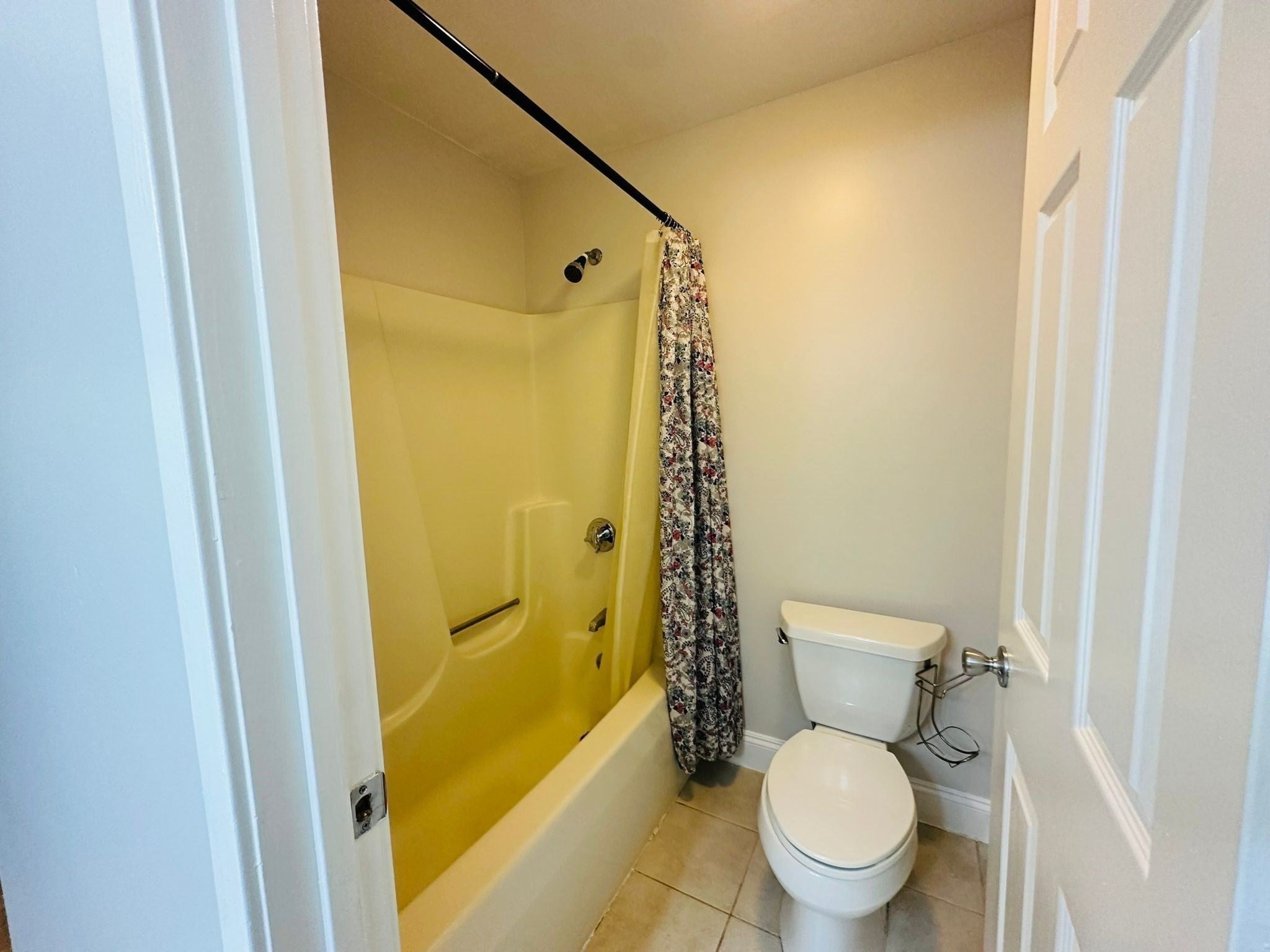 450 Brookside Dr #B, Andover, MA, 450 Brookside Dr #B, Andover, MA Photo #17