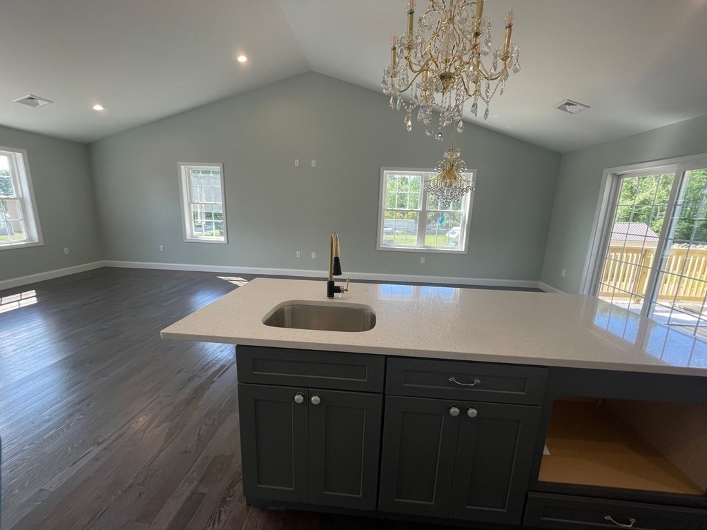 212 Meadow View Lane
