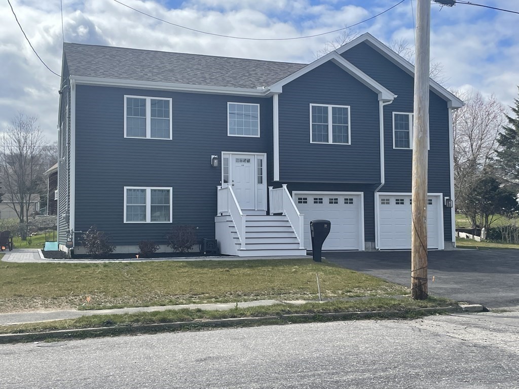 212 Meadow View Lane