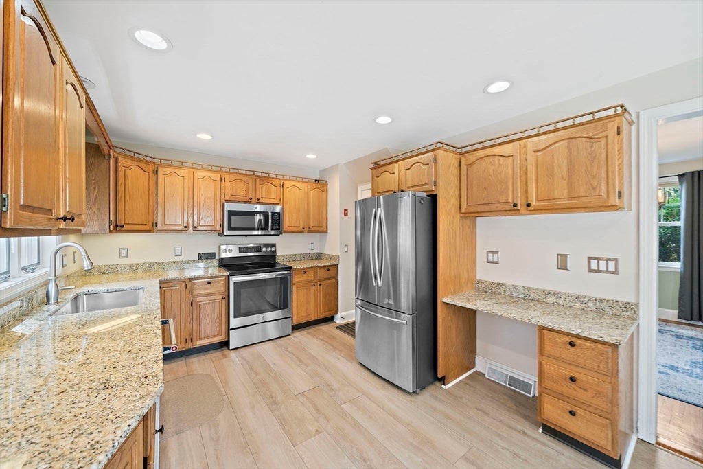 3 Moreland Road, Quincy, MA, 3 Moreland Road, Quincy, MA Photo #14