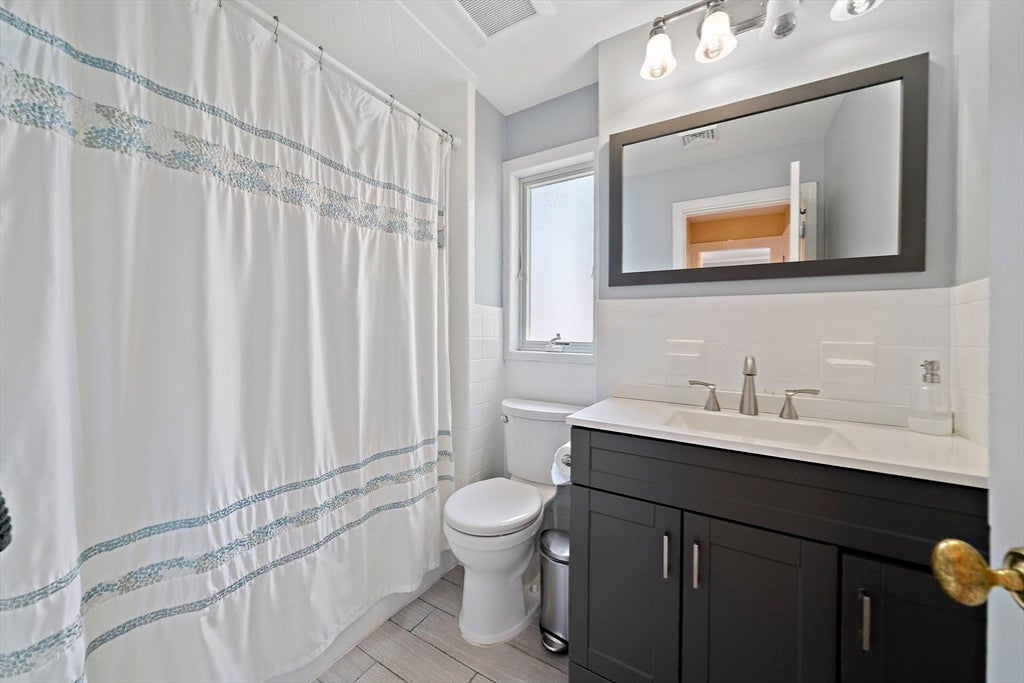 3 Moreland Road, Quincy, MA, 3 Moreland Road, Quincy, MA Photo #25