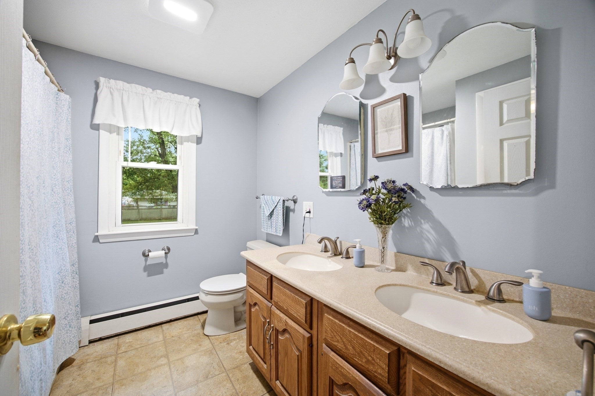 85 Peros Dr, Agawam, MA Photo #10