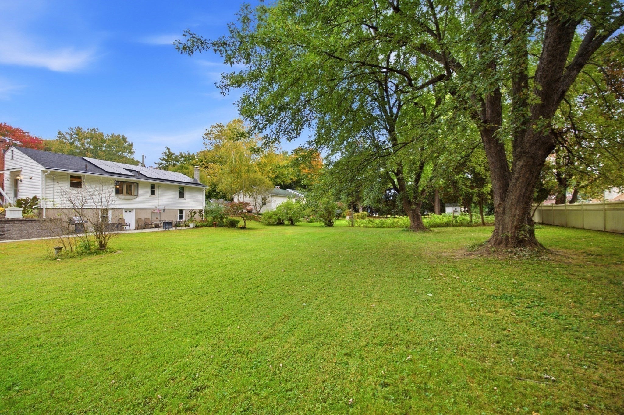 85 Peros Dr, Agawam, MA Photo #14