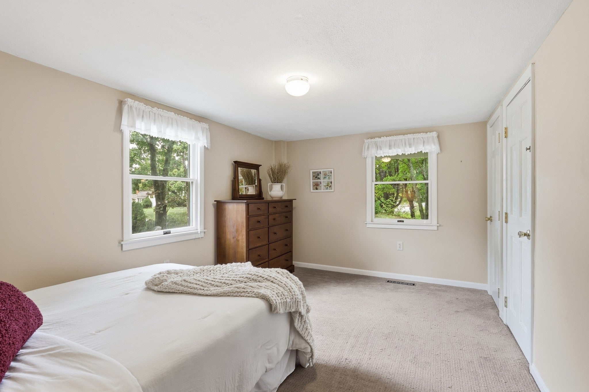 5 Lowell Rd, Westford, MA, 5 Lowell Rd, Westford, MA Photo #19