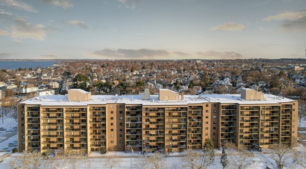 175 Quincy Shore Dr B23