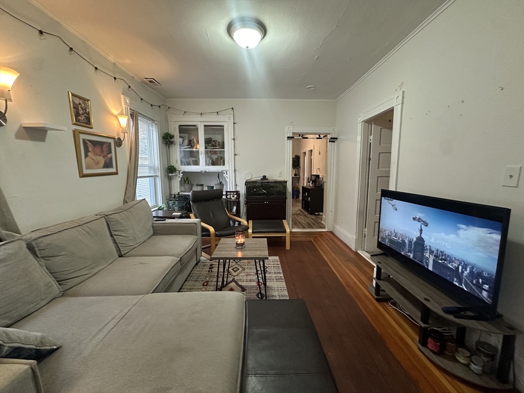 199-201 University Ave