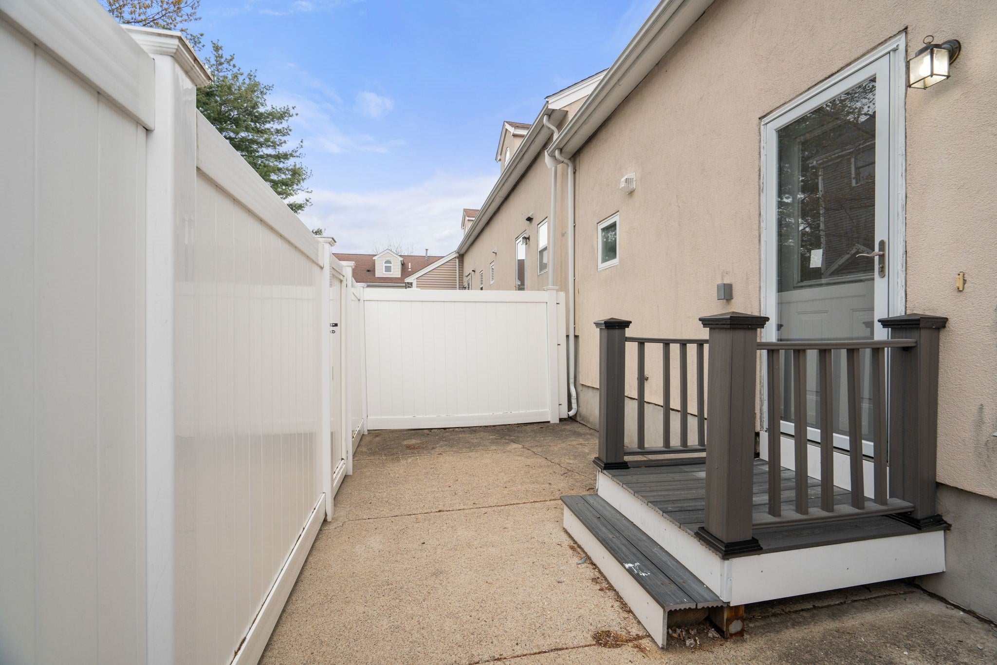 110 Coolidge Hill Rd #2, Watertown, MA, 110 Coolidge Hill Rd #2, Watertown, MA Photo #11