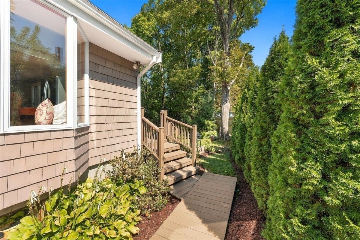 19 Tower Ave, Weymouth, MA, 19 Tower Ave, Weymouth, MA Photo #21