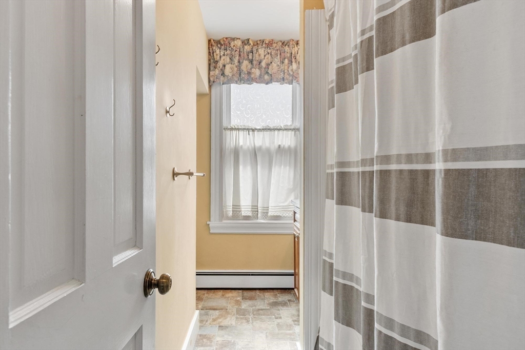 26-26A Richardson Avenue, Wakefield, MA Photo #26
