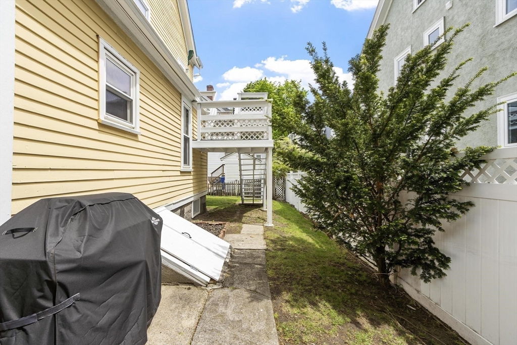 26-26A Richardson Avenue, Wakefield, MA Photo #36