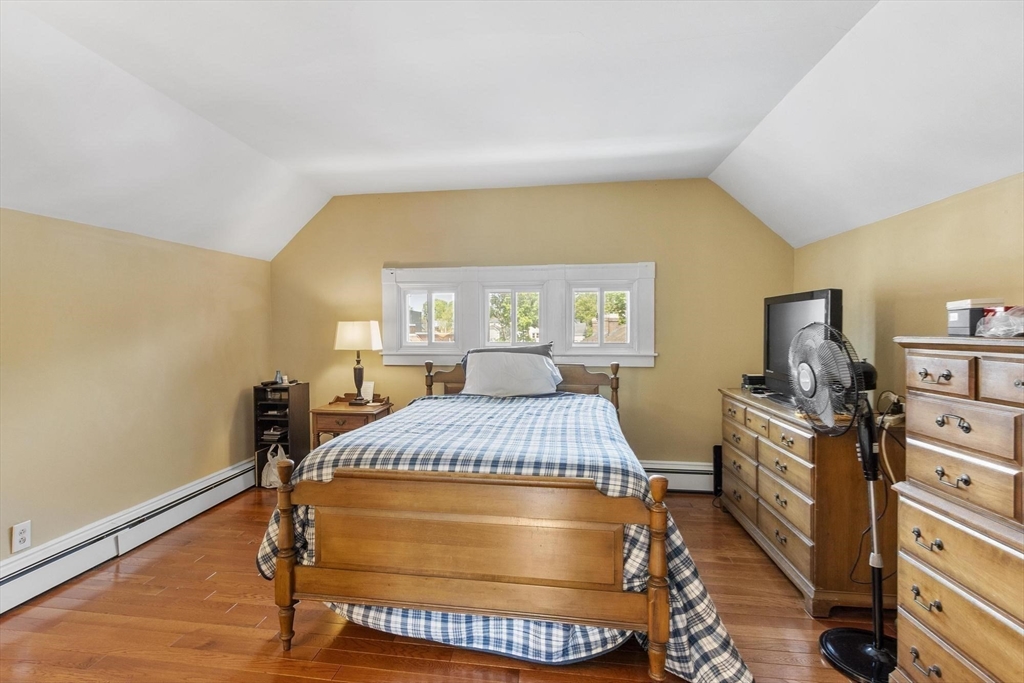 26-26A Richardson Avenue, Wakefield, MA Photo #28