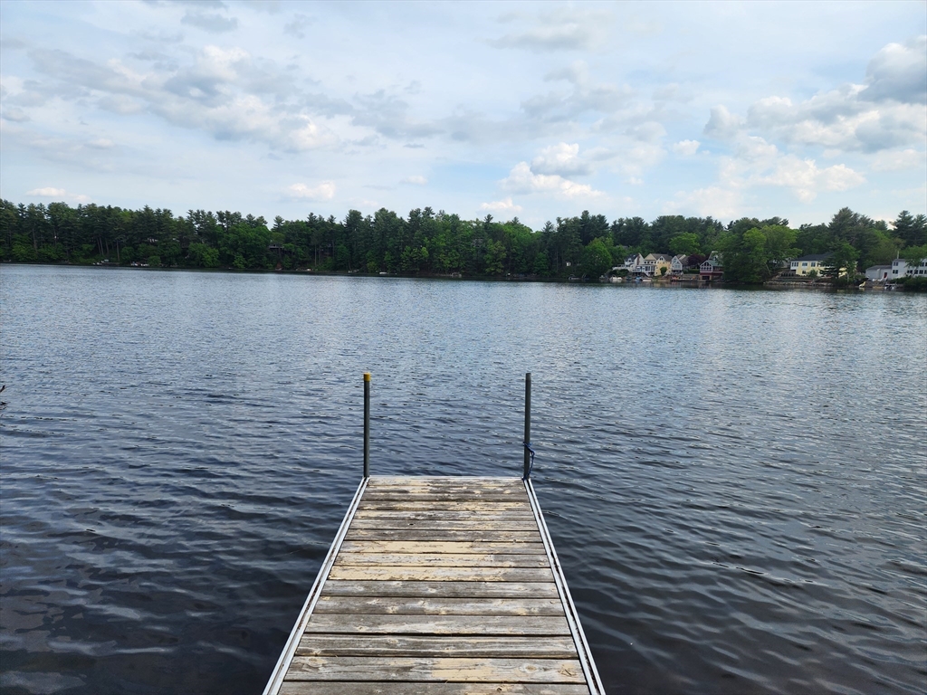 55 Lawson Rd