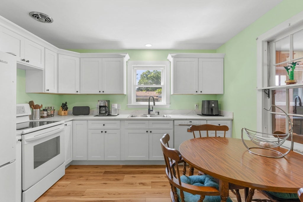 14 Angela Ter, Brockton, MA, 14 Angela Ter, Brockton, MA Photo #12