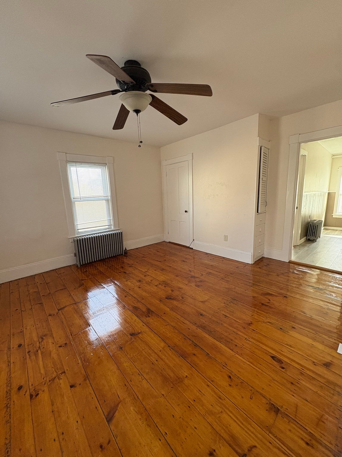 4 Fuller Ct. 4