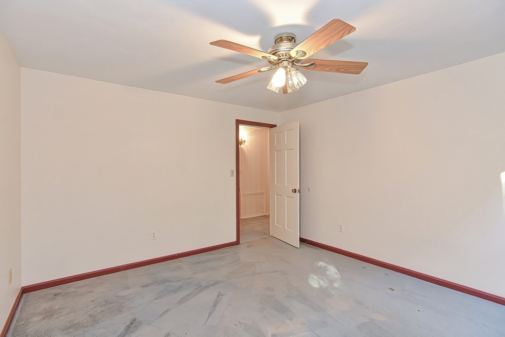 Wrentham, Massachusetts 02093, United States, 4 Bedrooms Bedrooms, ,3 BathroomsBathrooms,Residential,Active,242513