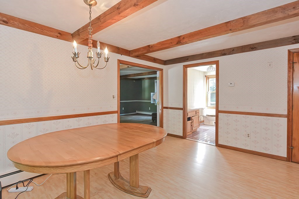 Wrentham, Massachusetts 02093, United States, 4 Bedrooms Bedrooms, ,3 BathroomsBathrooms,Residential,Active,242513