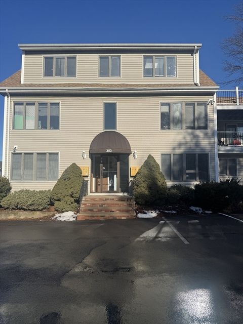 353 Cabot 1 Beverly MA 01915