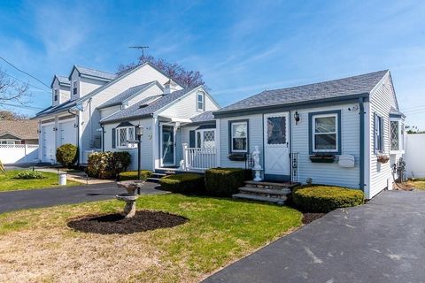 26 Washington Dr Wareham MA 02571