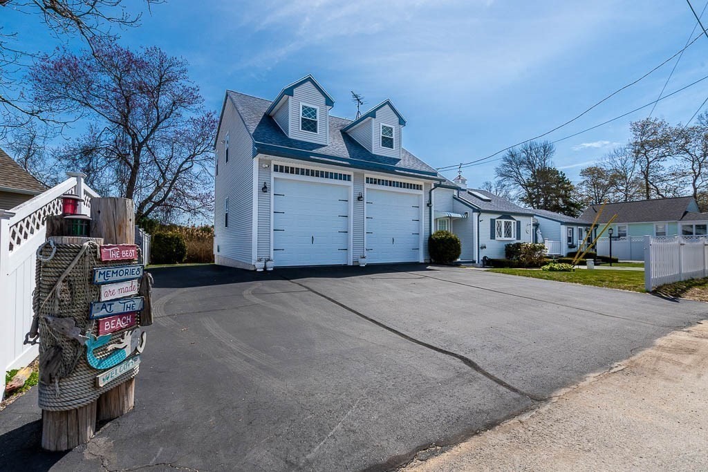 26 Washington Dr